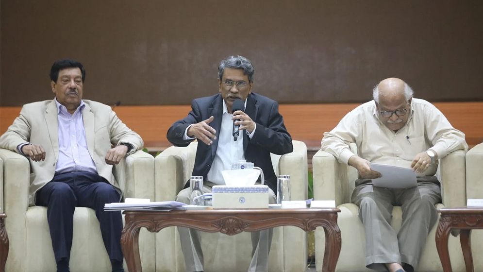 রাজনৈতিক দলগুলোর মতের আলোকেই হবে জুলাই সনদ: আলী রীয়াজ